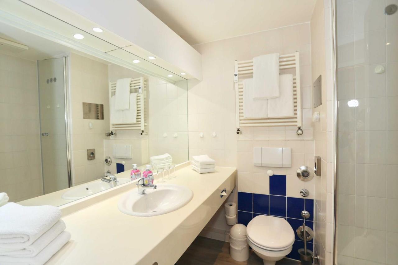 Inselresidenz Strandburg - Ferienwohnung 303 Юст Екстер'єр фото